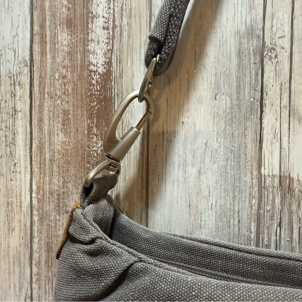 Travelon Anti-Theft Heritage Hobo Bag